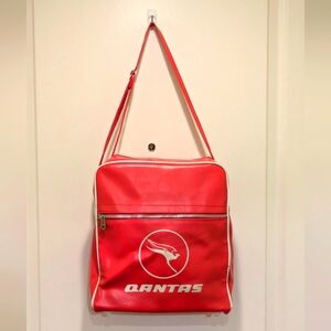 Vintage 70s Qantas Airlines Red Vinyl Adjustable Strap Cabin Bag